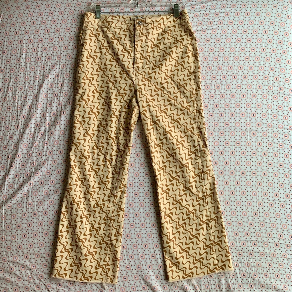 We the Free Swirl Pants - Tailored to have a straight leg fit
